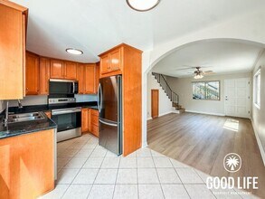 Building Photo - 5075 Narragansett Ave