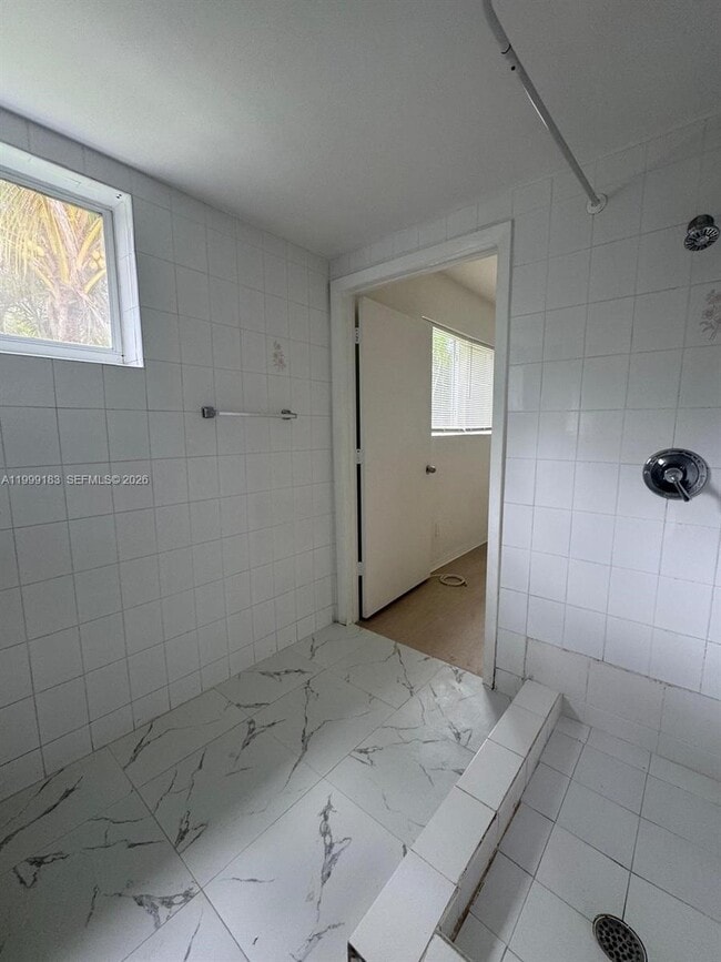 Building Photo - 680 NE 88th Terrace