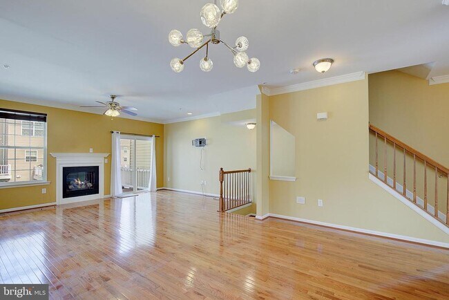 Building Photo - 105 Polo Way