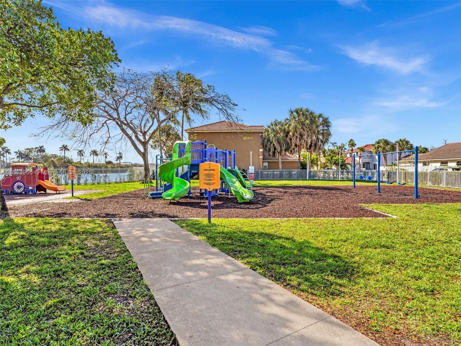 Community - 3844 SW 53rd St