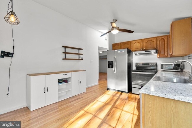 Building Photo - 9317 Farewell Rd