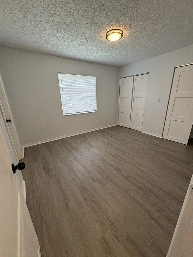 Building Photo - For rent in Lakeland