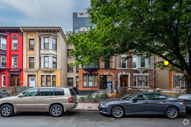 Building Photo - 54 Martense St