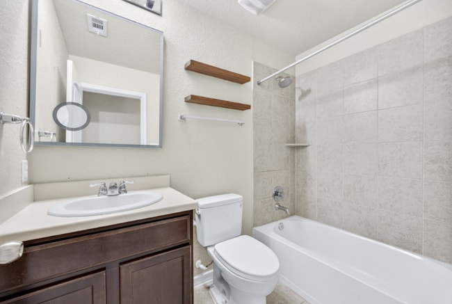 Building Photo - 8745 Ironwood Hill