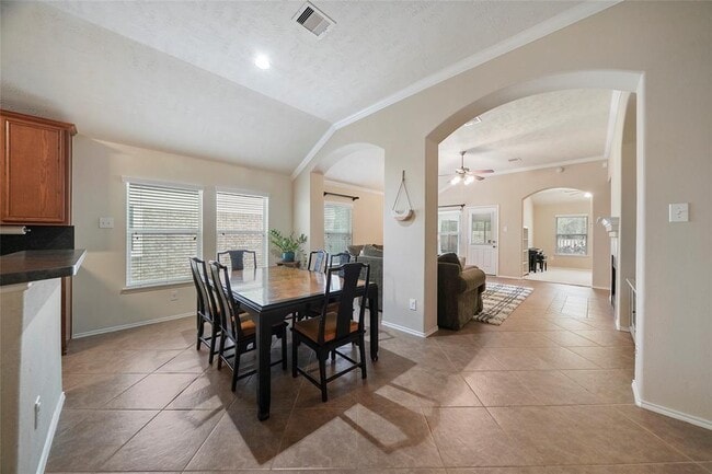Building Photo - 14411 Dakota Bend Dr