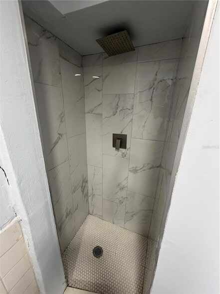 Building Photo - 5475 42nd St N