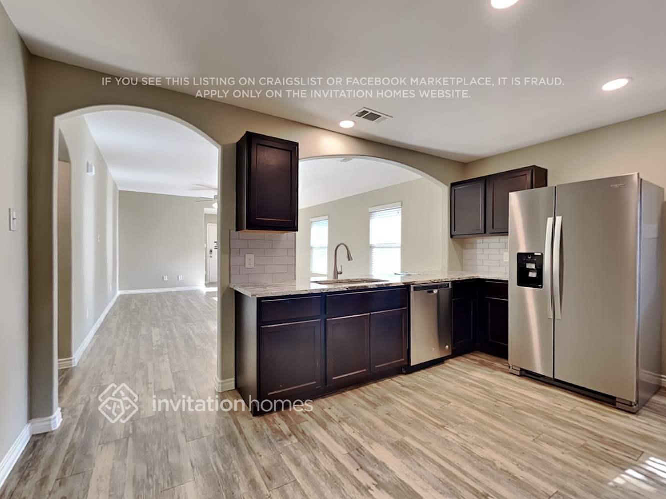 Building Photo - 111 E Kirnwood Dr