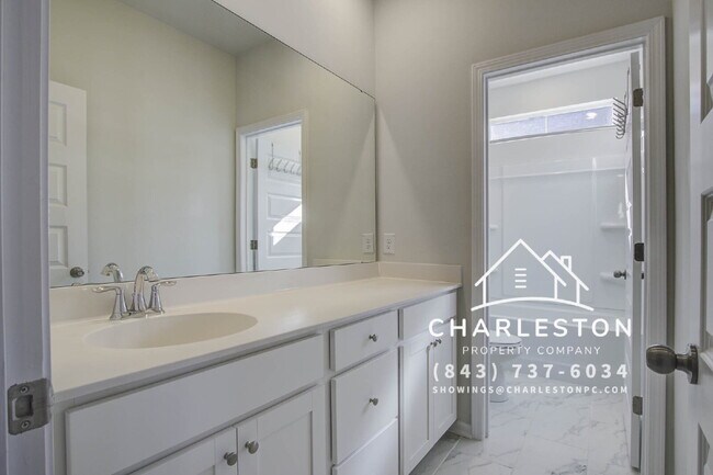 Building Photo - 169 Country Gate Ln