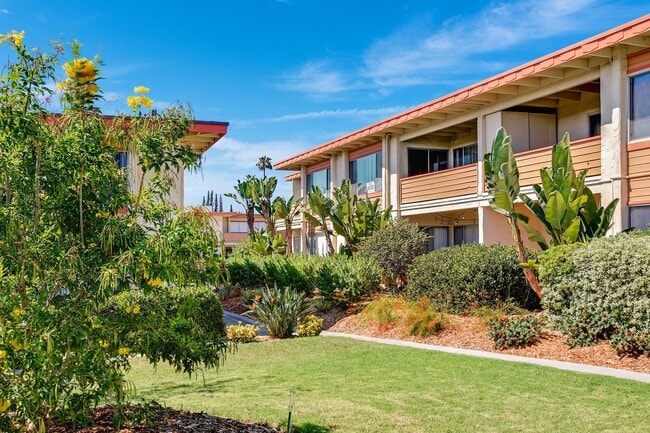 Building Photo - 2 bedroom 2 bath condo for rent in San Car...