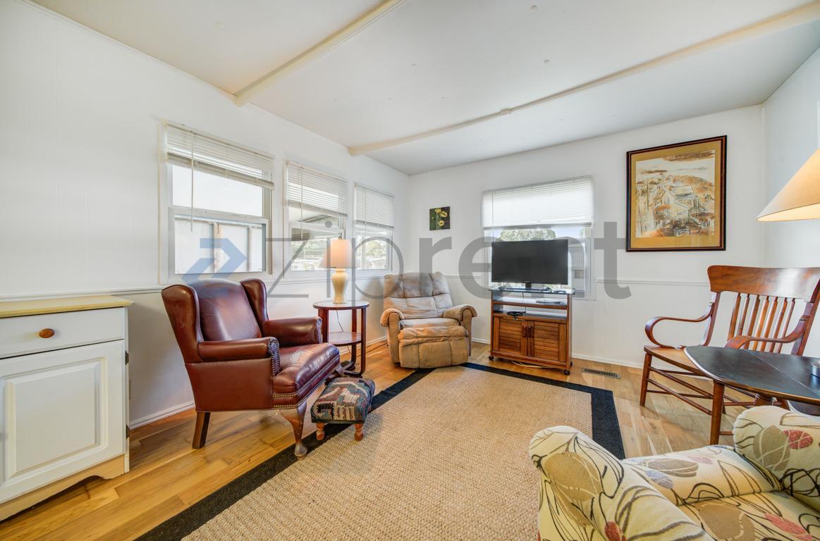 Building Photo - 27466 US Hwy 19 N