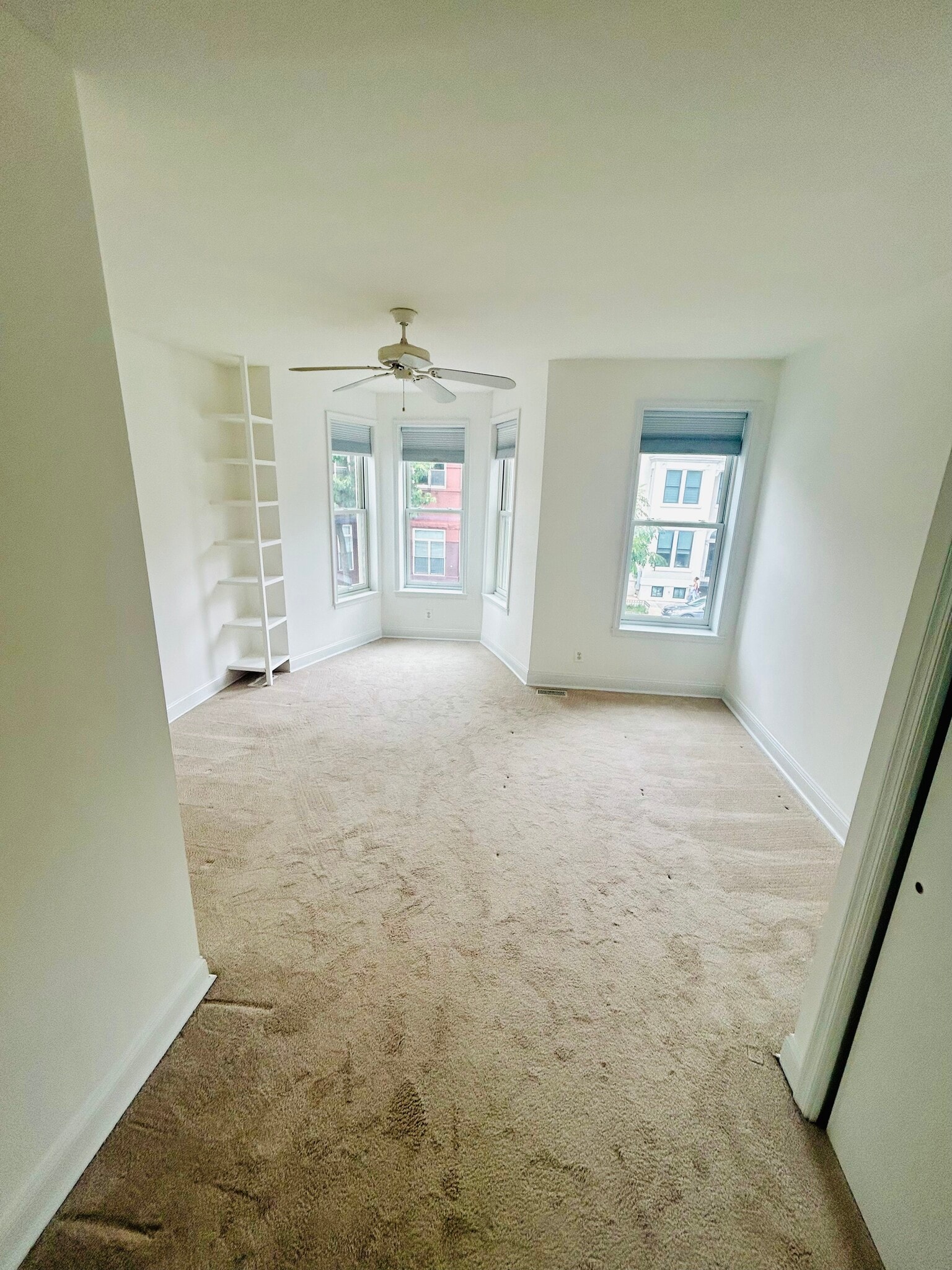 Building Photo - 1805 9th St NW