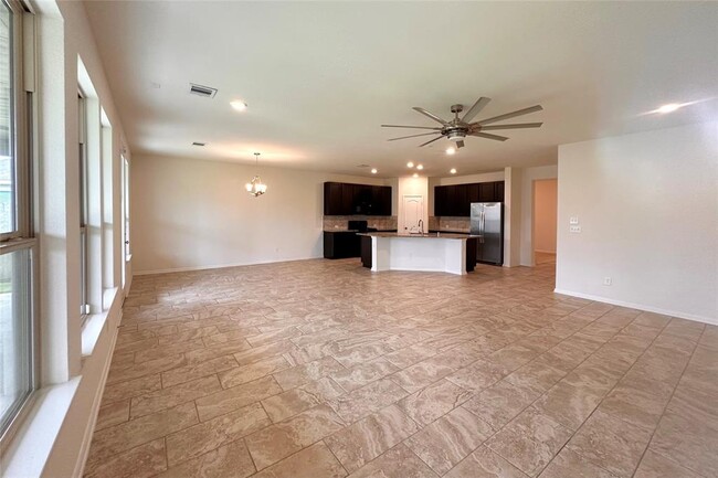 Building Photo - 25302 Farmdale Ln
