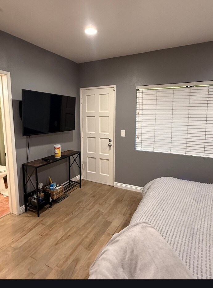 Building Photo - 2240 N Legion Dr