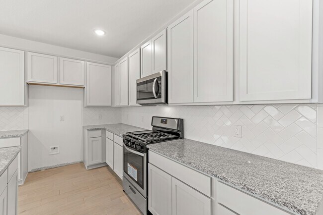 Building Photo - 23103 Forebear Dr