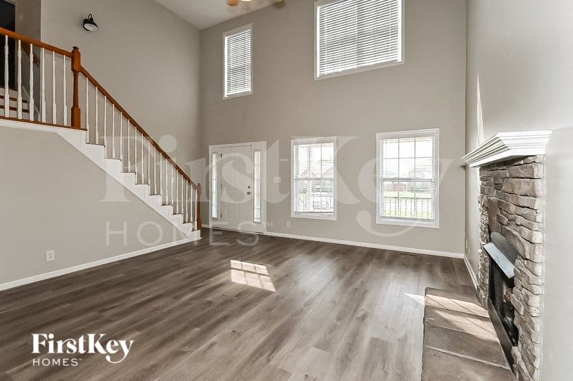 Building Photo - 3916 Justene Ct