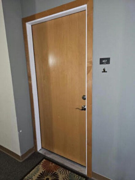 Building Photo - 720 S Marquette St