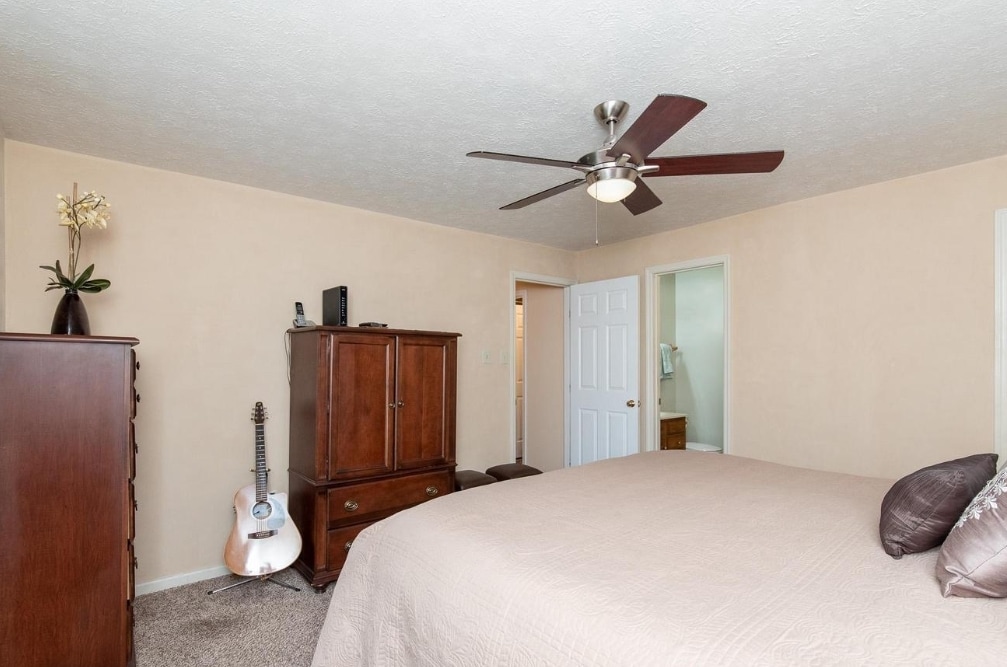 bedroom 1 - 1002 Markham Ct