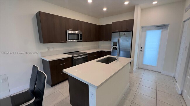 Building Photo - 8301 NW 41st St