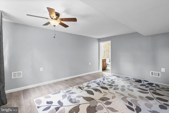 Building Photo - 308 Clagett Dr