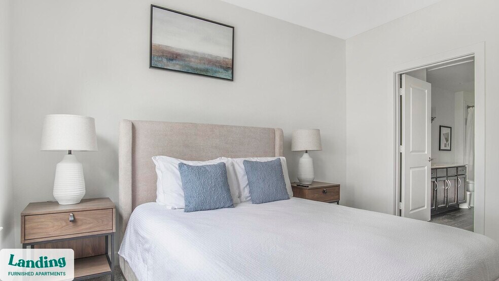 Building Photo - 7373 Valley View Ln