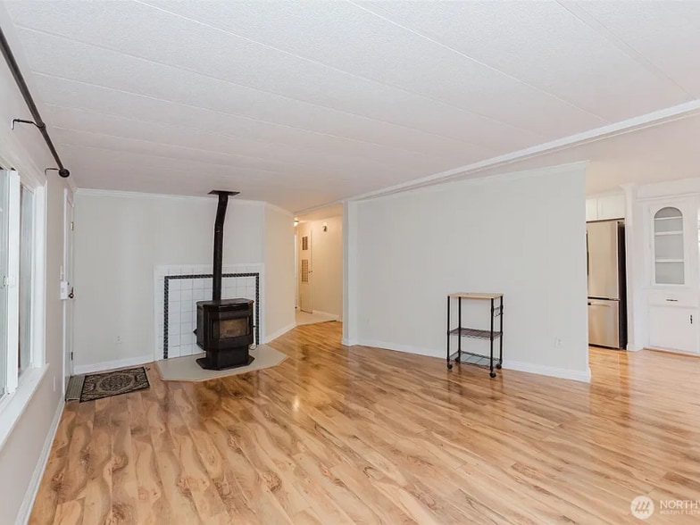 Building Photo - 2535 70th Ave SW