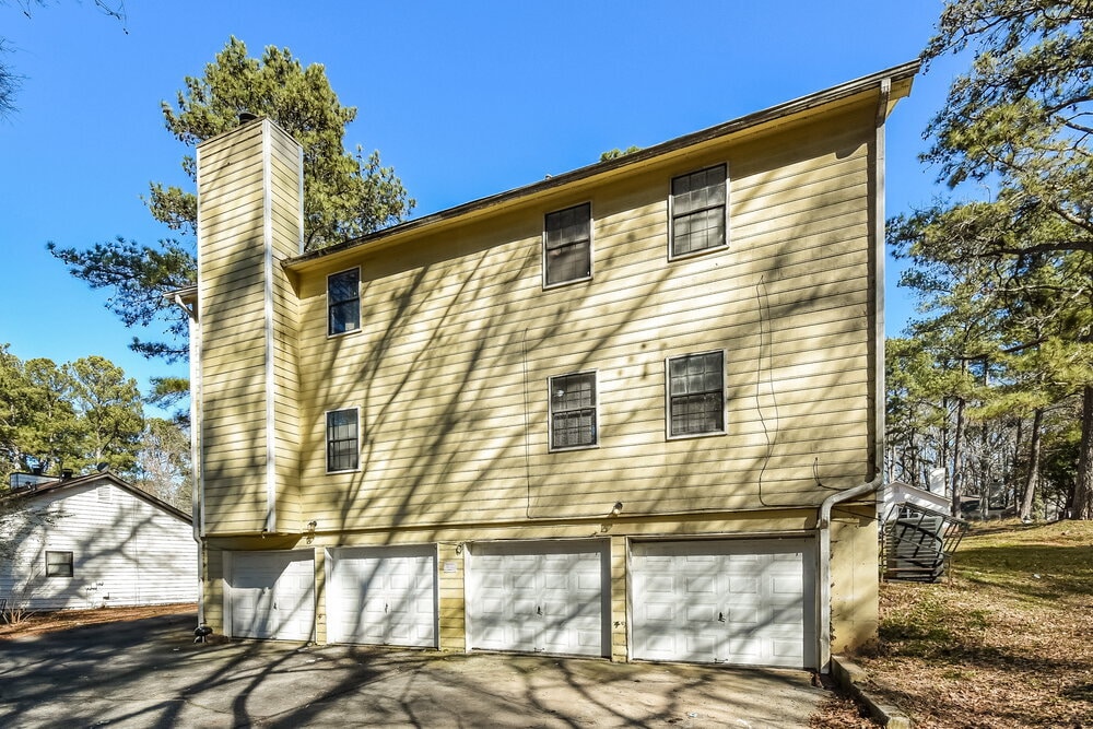 Building Photo - 5026 Hawthorne Ct