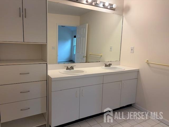 Building Photo - 45 Jill Ct