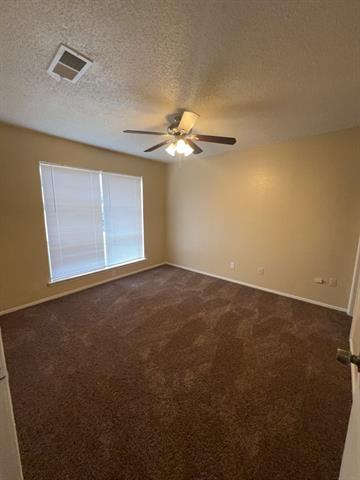 Building Photo - 324 Rita Dr