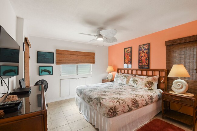 Building Photo - 78-7030 Alii Dr, Apt 312,