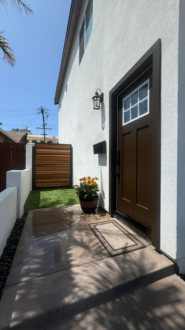 Building Photo - 17455 Marken Ln