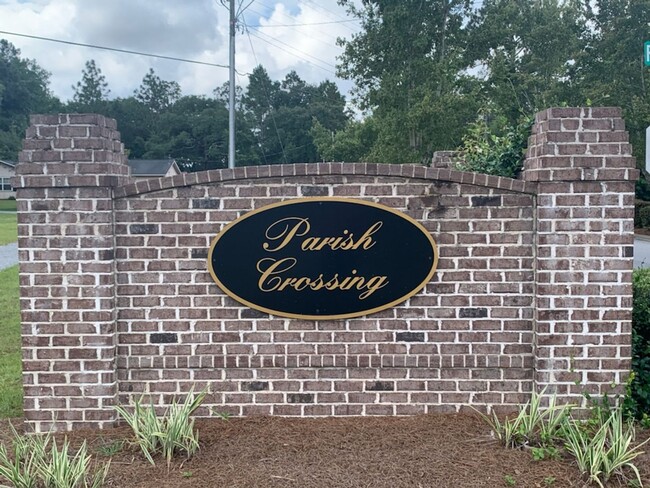 Building Photo - Stunning 3-Bedroom Home in Parish Crossing...