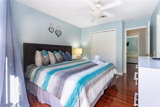 Building Photo - 2728 Sun Key Pl