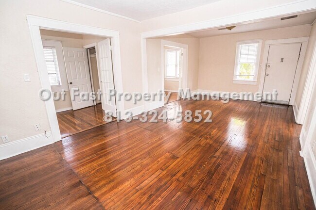 Building Photo - 545 2nd St N