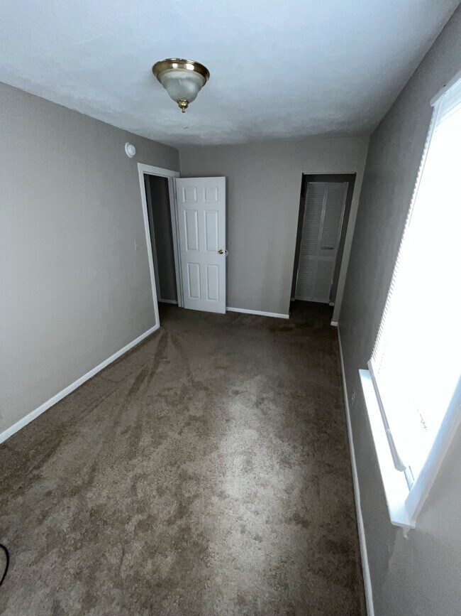 Building Photo - 4025 Brown St