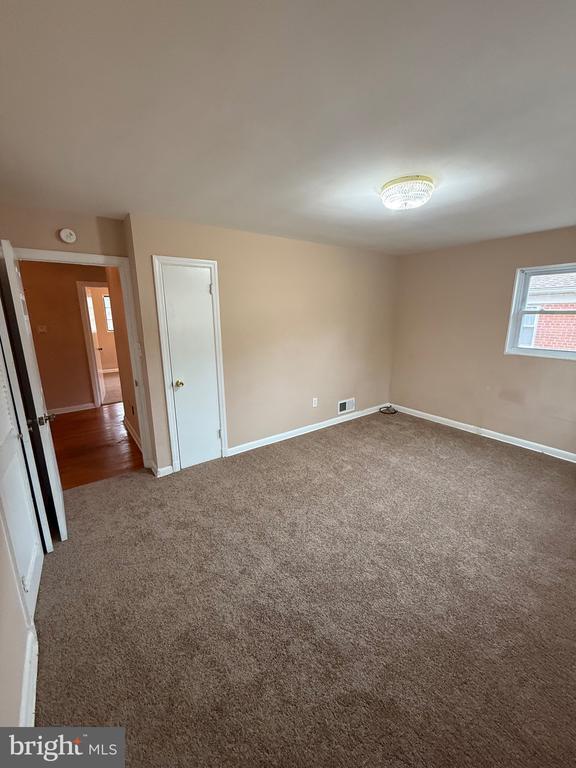 Building Photo - 7804 Temple St