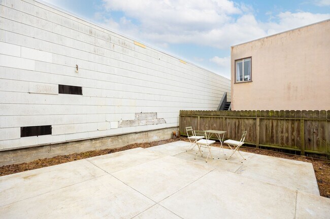 Building Photo - 1386-1388 47th Avenue (1355r)