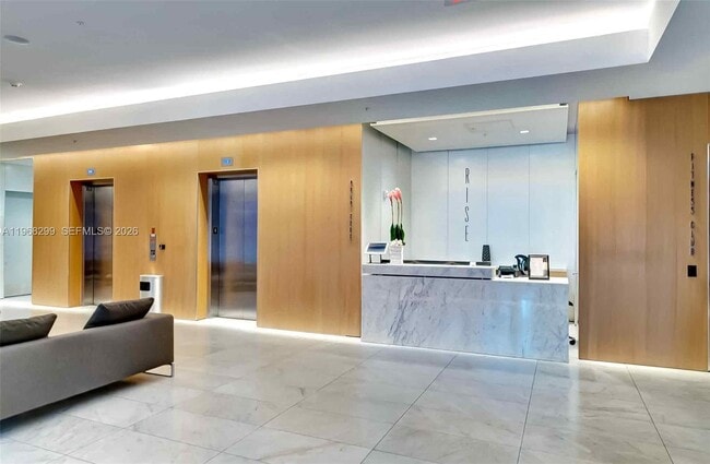 Building Photo - 88 SW 7th St