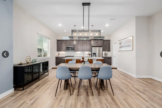 Building Photo - 6776 Navajo Way
