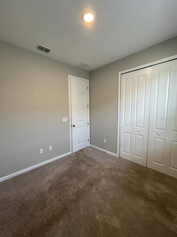 Building Photo - 824 Blue Creek Dr