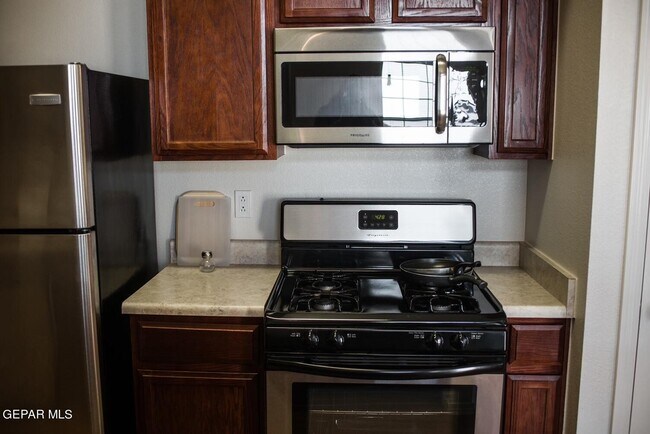 Building Photo - 2837 Magic Rock Dr