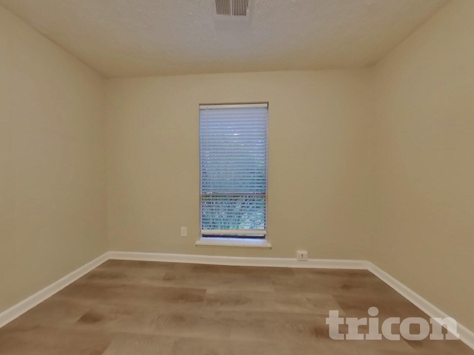 Building Photo - 1527 Flat Rock Rd