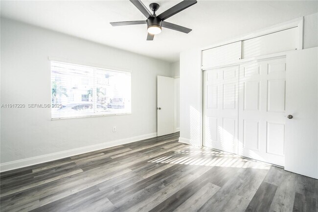 Building Photo - 7911 Abbott Ave