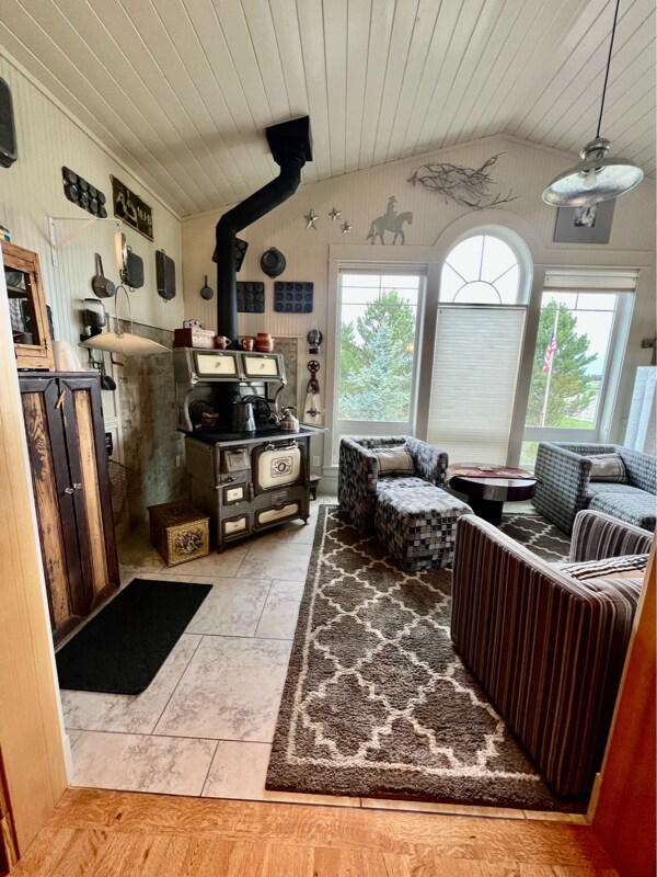 Building Photo - 51439 Morson St
