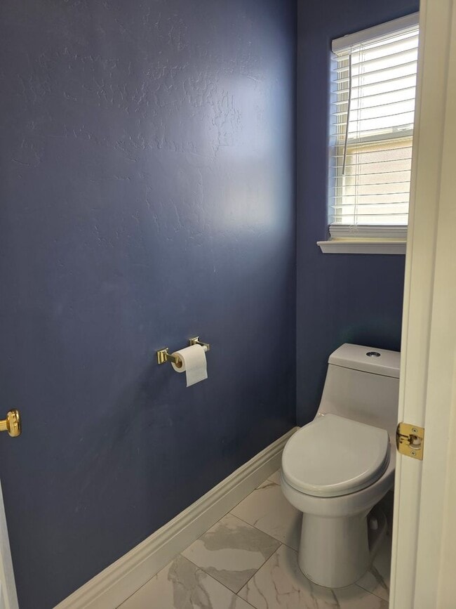 Building Photo - 8309 Waterfield Dr