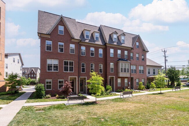 Building Photo - 15948 Chieftain Ave