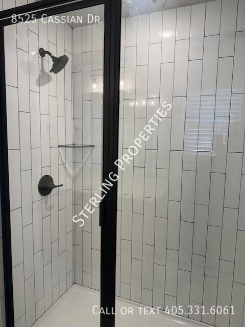 Building Photo - 8525 Cassian Dr