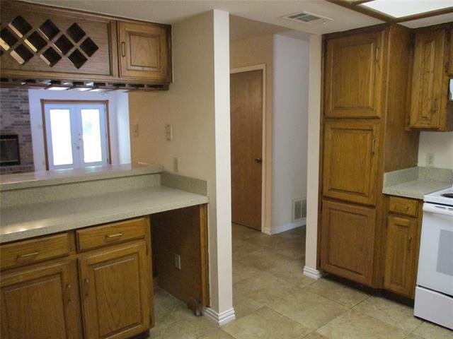 Building Photo - 203 Yorkshire Ct