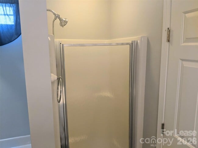 Building Photo - 125 Shephard Hill Dr