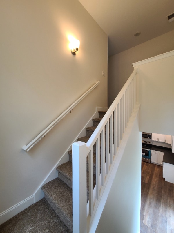Building Photo - 106 Solis Ct