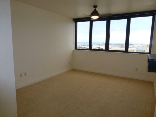 Building Photo - Keola Lai Condo - 2 bedrooms, 2 baths, 2 parking - Avail now!
